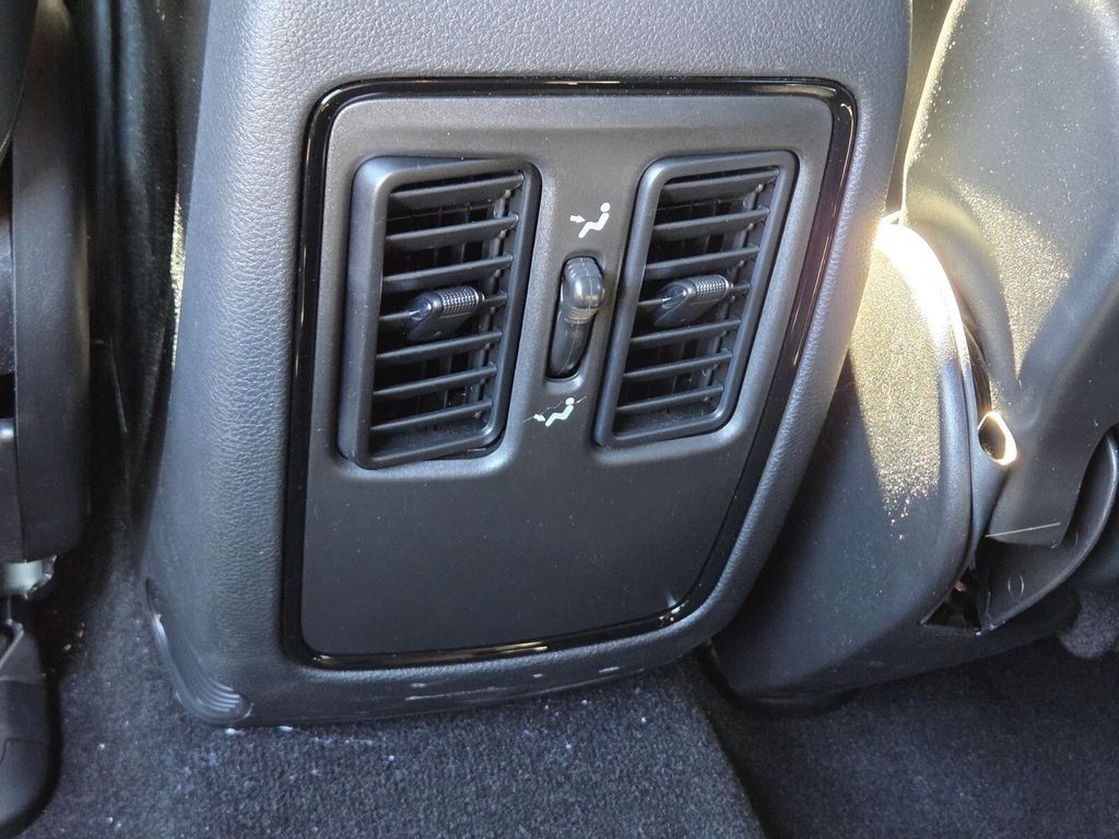 Used 2026 Dodge Durango GT w/ Blacktop Package AWD/4WD image 16