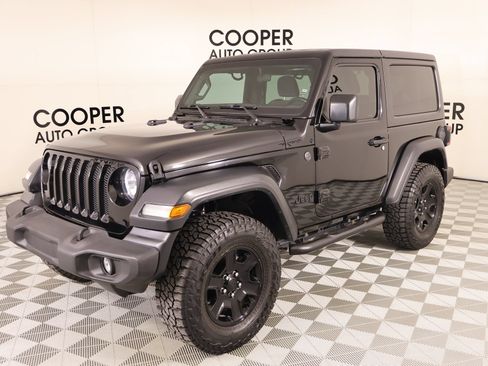Used 2020 Jeep Wrangler Sport AWD/4WD image 9