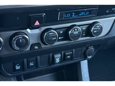Certified 2023 Toyota Tacoma 4x4 Double Cab image 20