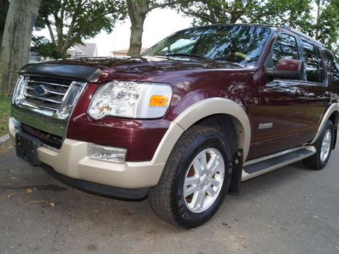 Used 2006 Ford Explorer Eddie Bauer image 3