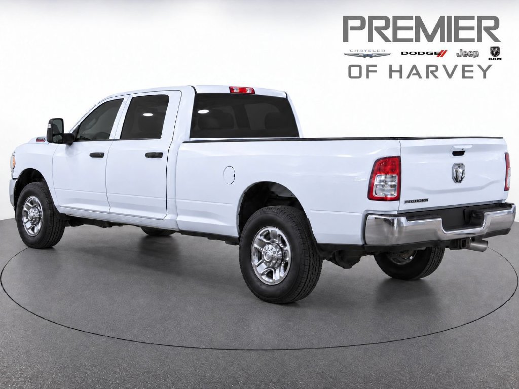 Used 2024 RAM 2500 Tradesman w/ Chrome Appearance Group AWD/4WD image 4