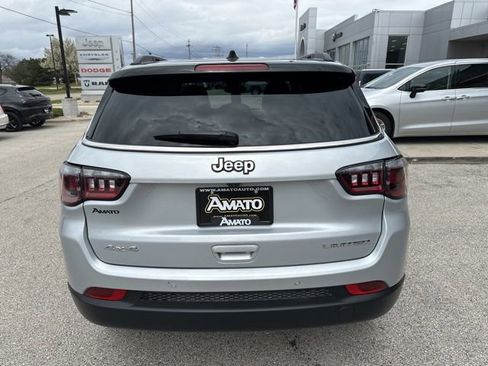 Used 2025 Jeep Compass Limited AWD/4WD image 8