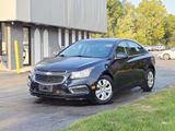 Used 2015 Chevrolet Cruze LT image 2