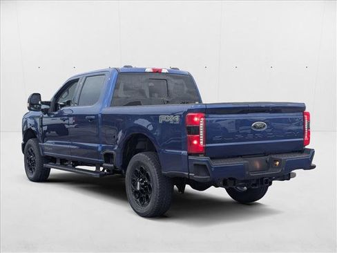 New 2026 Ford F250 Lariat w/ Black Appearance Package image 8
