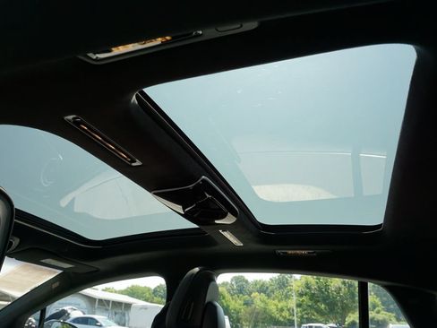 Certified 2023 Mercedes-Benz EQS 580 4MATIC Sedan image 44