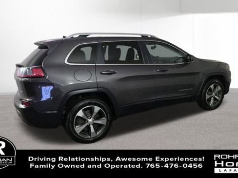 Used 2019 Jeep Cherokee Limited AWD/4WD image 9