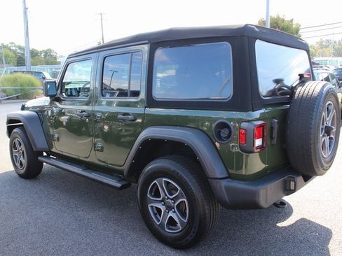 Used 2021 Jeep Wrangler Unlimited Sport image 23