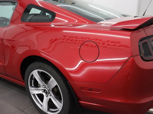 Used 2013 Ford Mustang GT Premium w/ Comfort Pkg RWD image 28