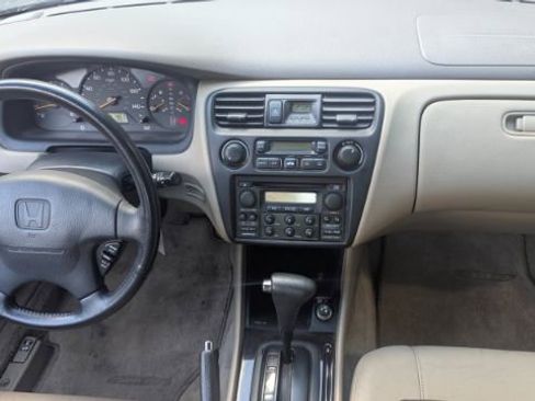Used 2000 Honda Accord EX image 22