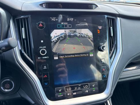 Used 2023 Subaru Outback Limited image 19