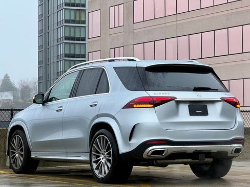 Certified 2025 Mercedes-Benz GLE 350 4MATIC image 5