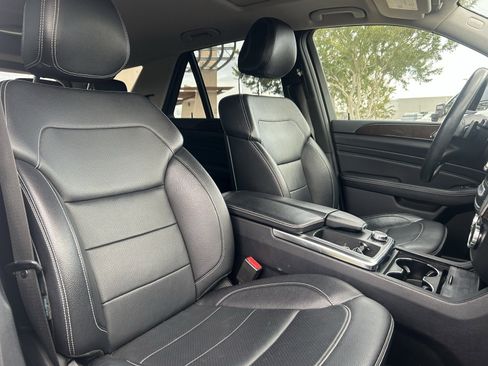 Used 2015 Mercedes-Benz ML 350 2WD image 14