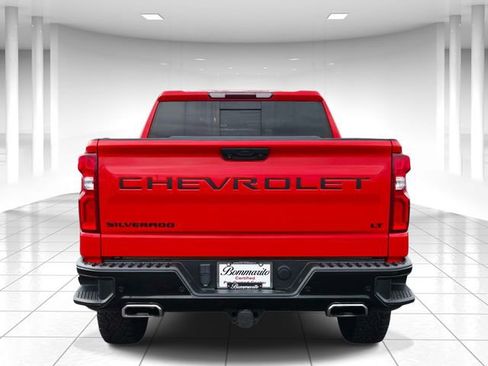 Used 2022 Chevrolet Silverado 1500 LT Trail Boss w/ LT Trail Boss Premium Package image 4