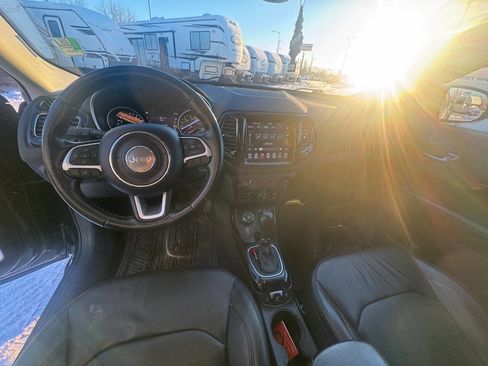 Used 2020 Jeep Compass Limited image 10
