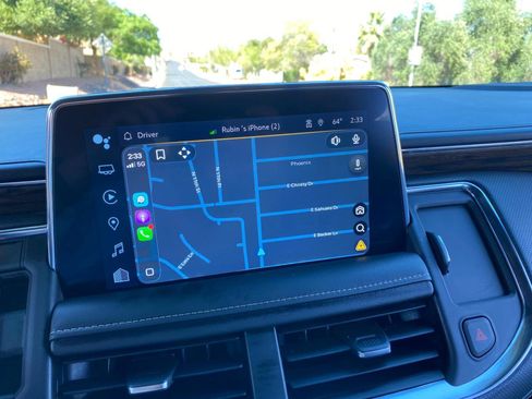 Used 2023 Chevrolet Suburban Premier image 78