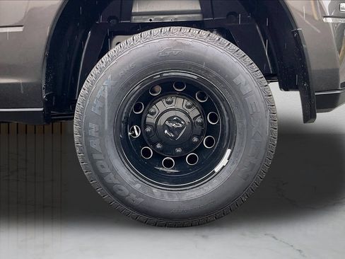 New 2026 RAM 3500 Laramie AWD/4WD image 31