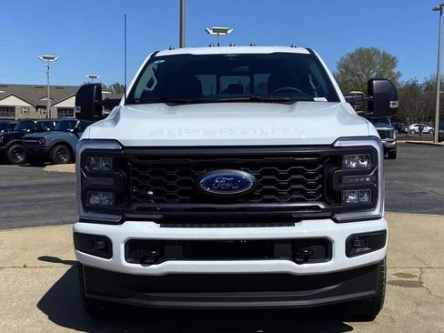 New 2026 Ford F250 XL w/ STX Appearance Package AWD/4WD image 6
