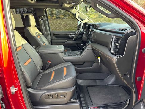 Used 2024 GMC Sierra 2500 AT4 w/ AT4 Premium Plus Package image 10