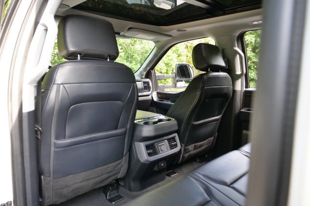 Used 2025 Ford F350 Lariat w/ Lariat Ultimate Package AWD/4WD image 38