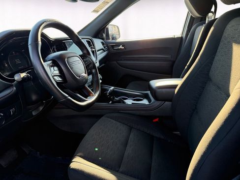 Used 2025 Dodge Durango GT image 9