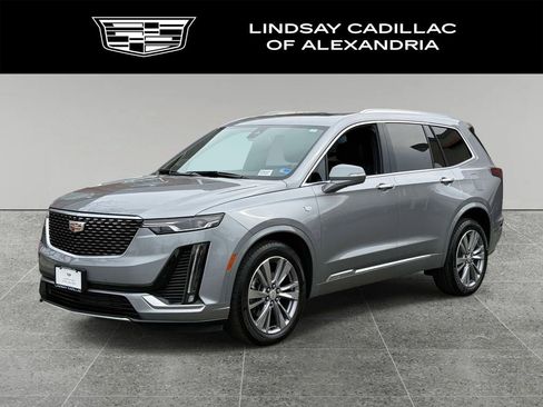 Used 2025 Cadillac XT6 Premium Luxury image 1