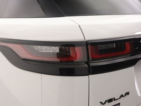 Used 2020 Land Rover Range Rover Velar R-Dynamic S image 19