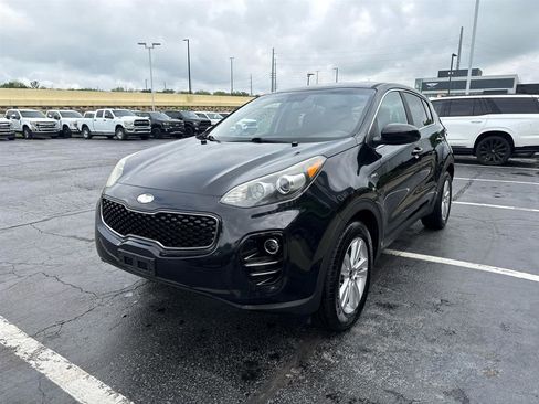 Used 2018 Kia Sportage LX AWD/4WD image 4