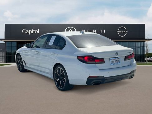 Used 2022 BMW 530e w/ M Sport Package image 7