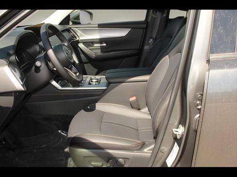 Used 2025 MAZDA CX-90 3.3 Turbo w/ Preferred Package image 10