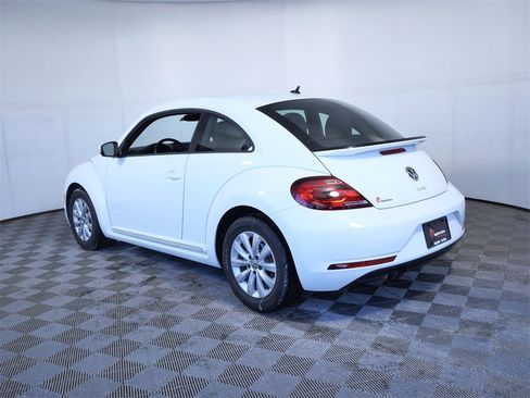 Used 2019 Volkswagen Beetle 2.0T S image 6