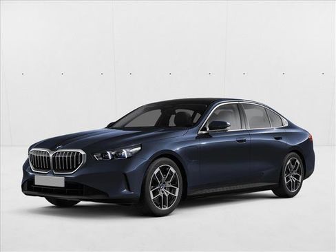 New 2026 BMW 550e xDrive AWD/4WD image 1