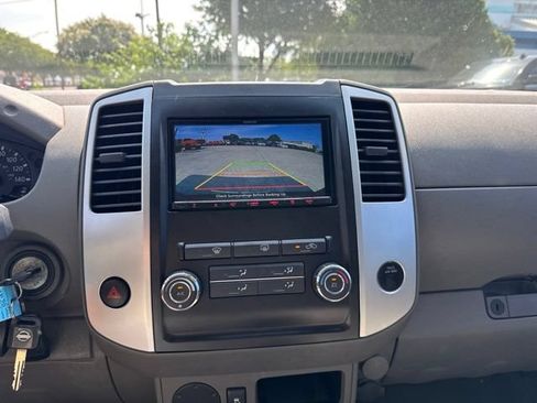 Used 2012 Nissan Frontier SV RWD image 26