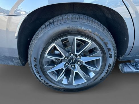 Used 2021 Chevrolet Tahoe Z71 w/ Z71 Off-Road Package image 10