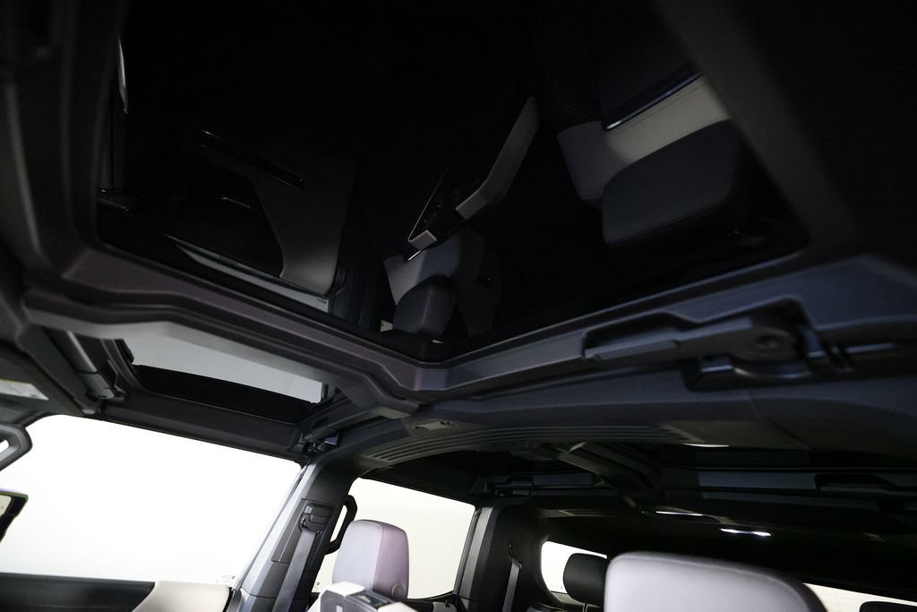 Used 2026 GMC Hummer EV SUV AWD/4WD image 37