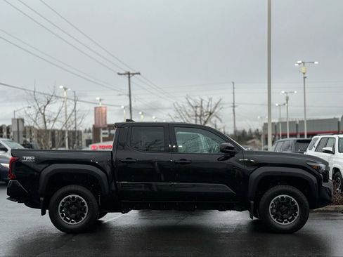 Used 2026 Toyota Tacoma TRD Off-Road image 6