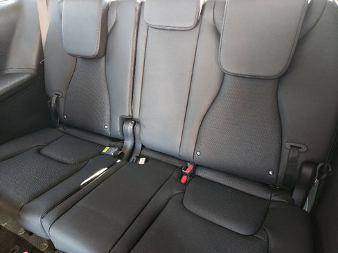 New 2026 Kia Carnival SX Prestige image 21