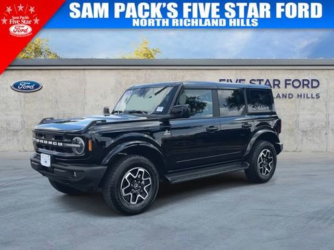 Used 2025 Ford Bronco Outer Banks AWD/4WD image 4