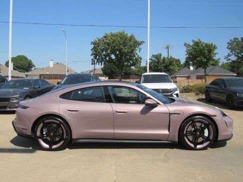 Used 2022 Porsche Taycan 4S image 5