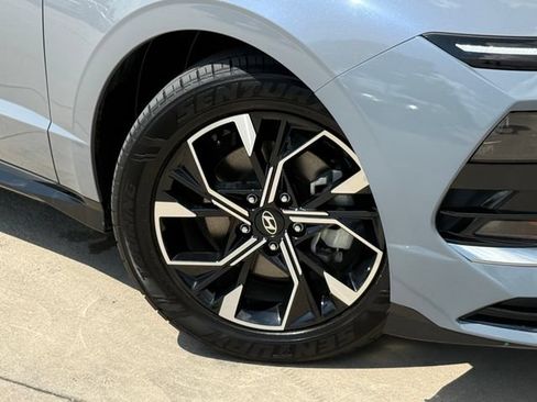Used 2024 Hyundai Sonata SEL FWD image 2