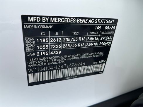 Certified 2026 Mercedes-Benz GLA 250 4MATIC image 37