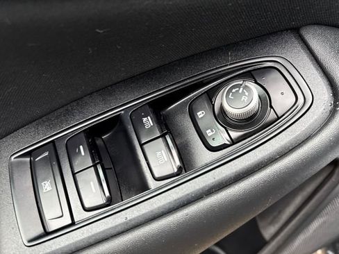 Used 2023 Subaru Outback Premium w/ Popular Package #1 image 12