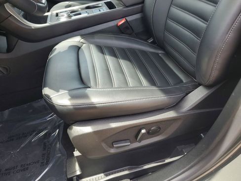 Certified 2024 Ford Edge SEL w/ Convenience Package AWD/4WD image 15
