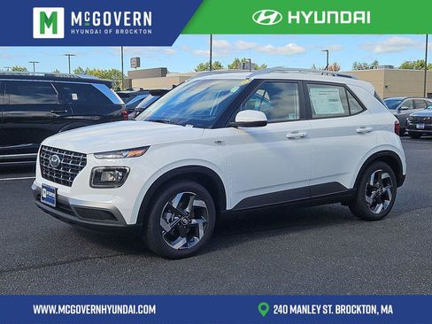 New 2026 Hyundai Venue SEL image 1