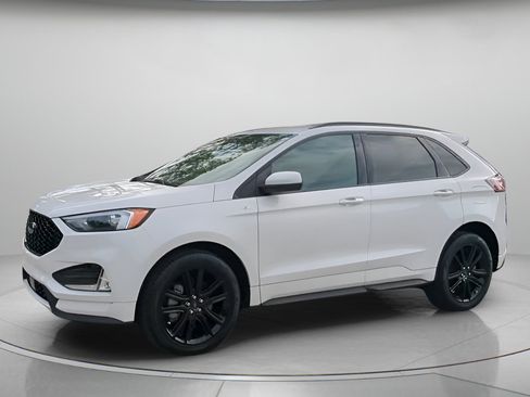 Certified 2022 Ford Edge ST-Line AWD/4WD image 14