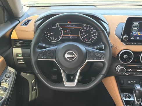 Used 2025 Nissan Sentra SV w/ SV Premium Package FWD image 21