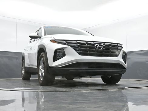 Used 2024 Hyundai Tucson SE image 47