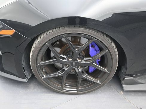 Used 2021 Ford Mustang GT Premium w/ GT Performance Package RWD image 9