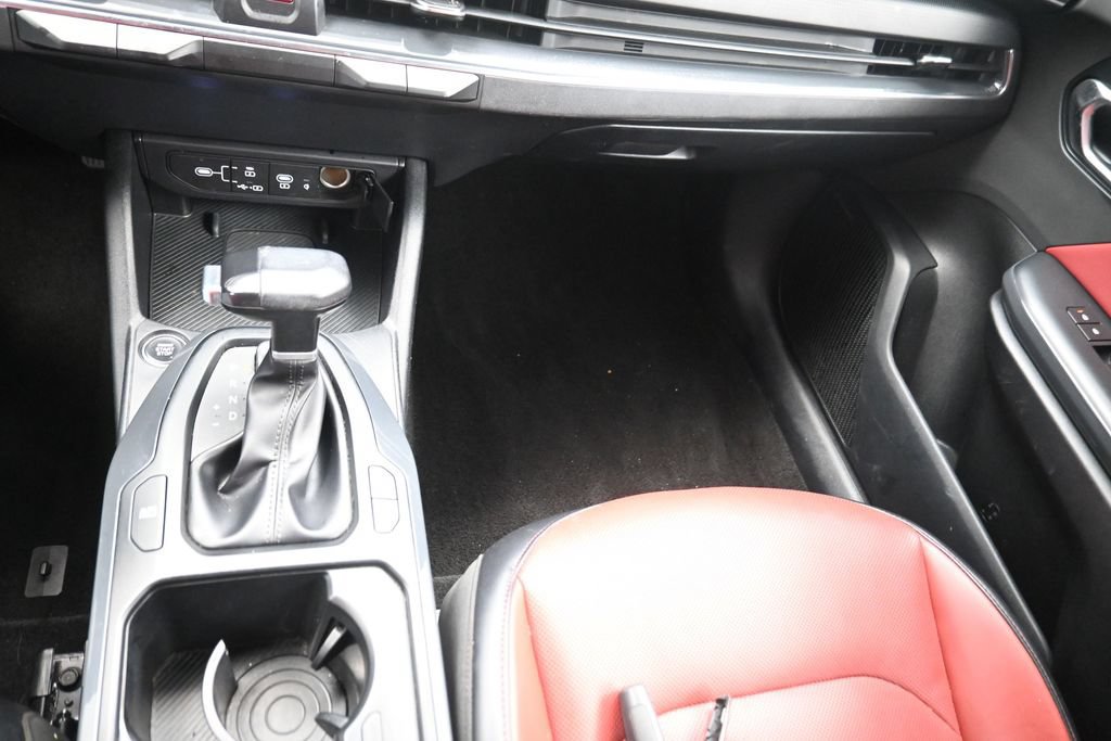 Used 2025 Kia K4 GT-Line w/ GT-Line Premium Package FWD image 9