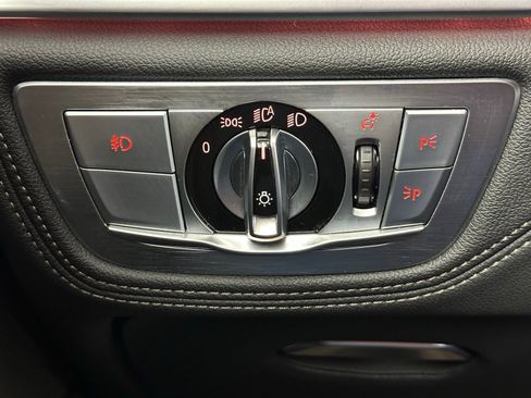 Used 2017 BMW 740i xDrive image 35