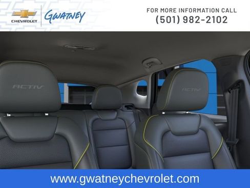 New 2026 Chevrolet Trax ACTIV FWD image 24
